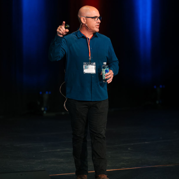 Joe McKenna presenting